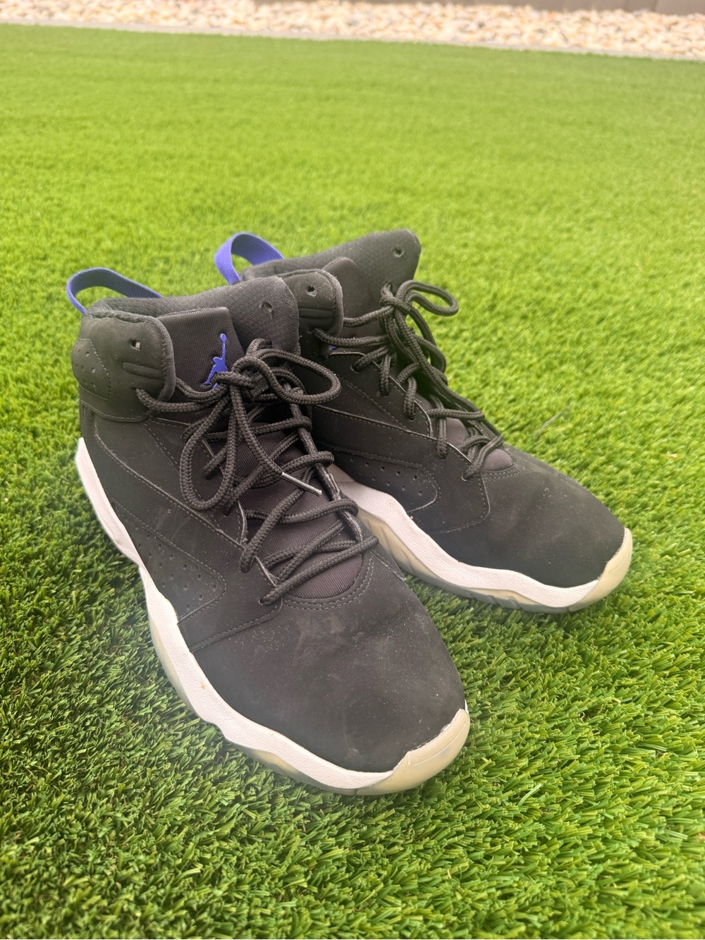Nike Jordan Men's Black High-Top Basketball Sneakers - size 8